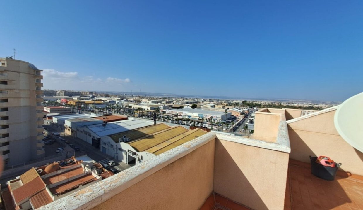 14521-apartment-for-sale-in-torrevieja-42250977-large