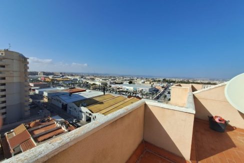 14521-apartment-for-sale-in-torrevieja-42250977-large