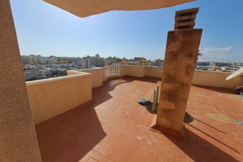 14521-apartment-for-sale-in-torrevieja-42250978-large