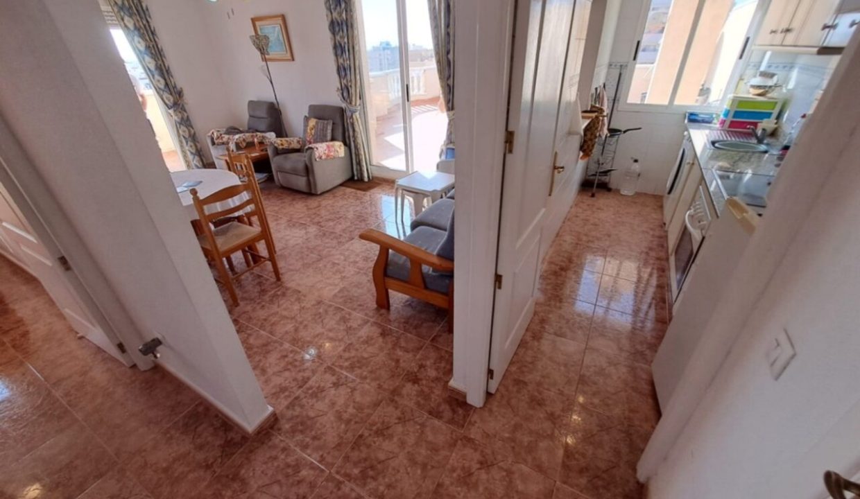 14521-apartment-for-sale-in-torrevieja-42250981-large