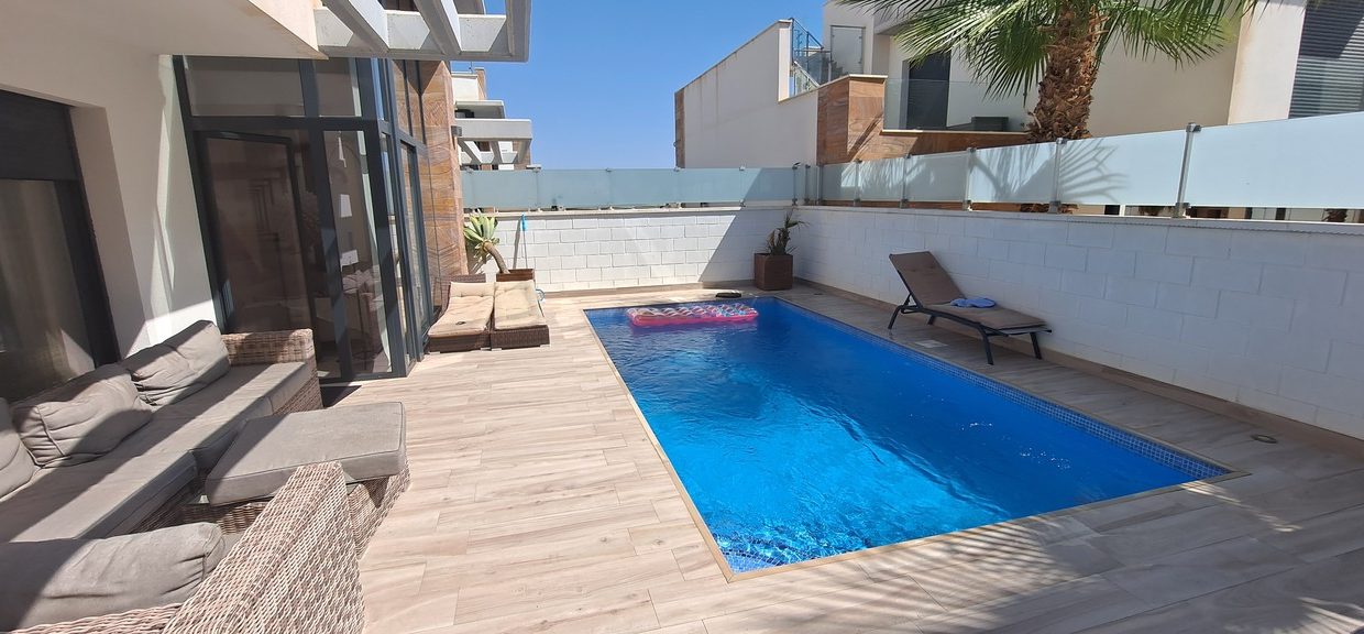 79207-villa-for-sale-in-lomas-de-cabo-roig-18983348-large