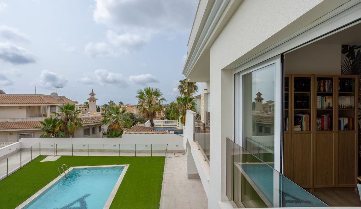 penthouse-villamartin-sp0001-32