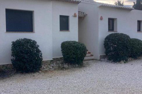 17000-villa-for-sale-in-javea-1995270-large