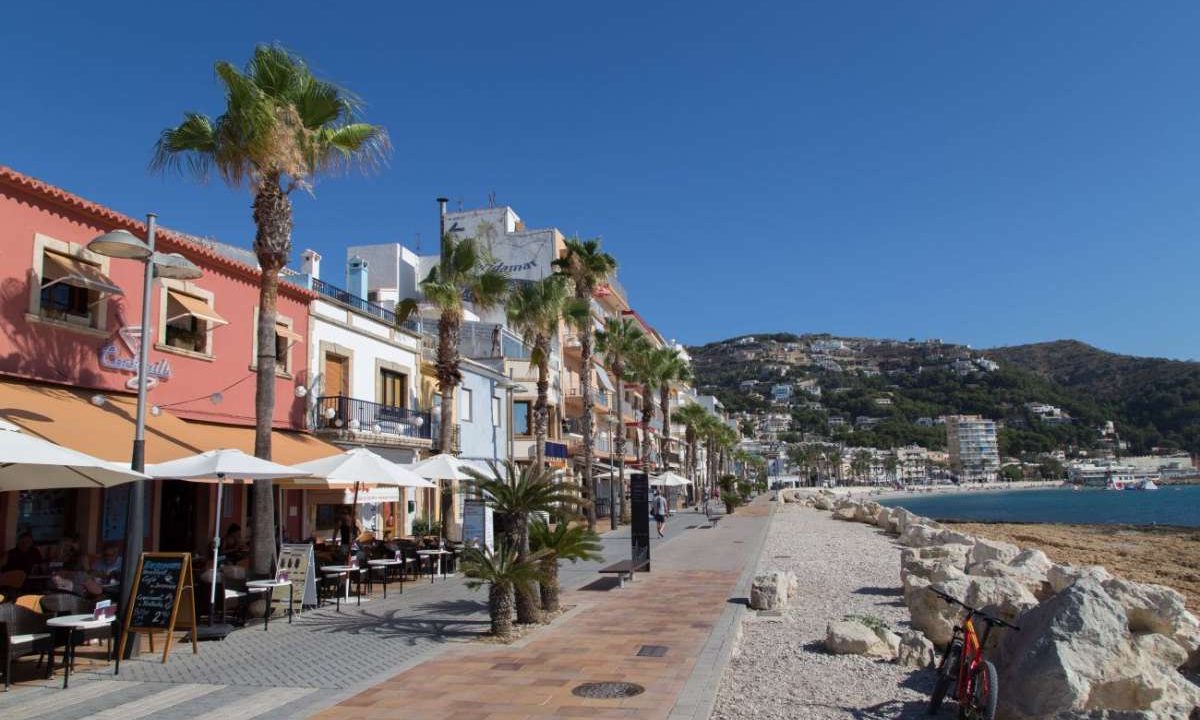 20240820223405000000_Port-Javea-close-