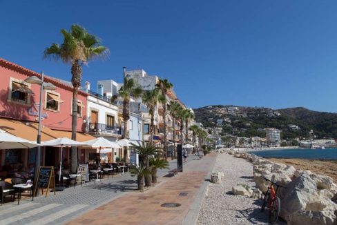 20240820223405000000_Port-Javea-close-