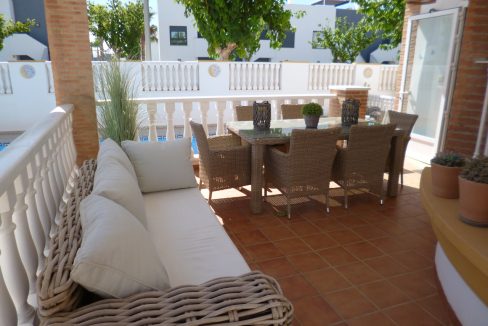 3657-villa-for-sale-in-pilar-de-la-horadada-2038458-large