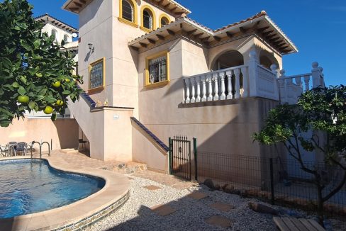 80283-villa-for-sale-in-la-zenia-20195491-large