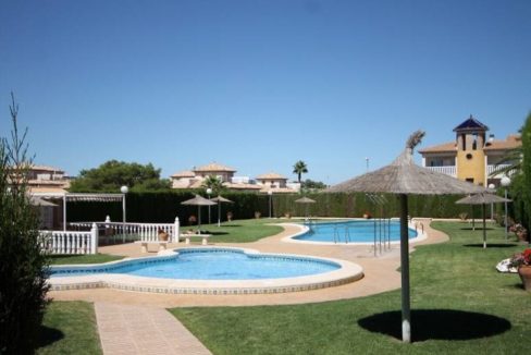 82486-villa-for-sale-in-villamartin-orihuela-costa-20195555-large