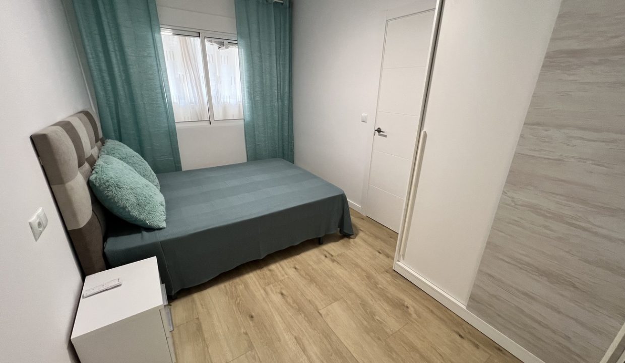 apartment-torrevieja-13-394-7