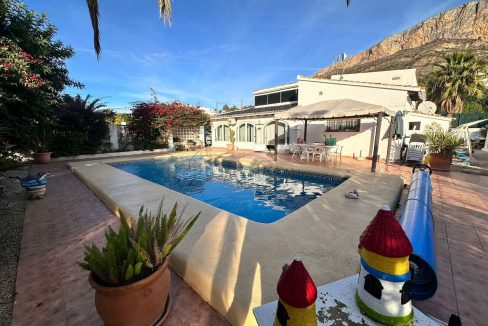 villa-in-javea-15-large