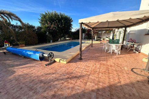 villa-in-javea-18-large