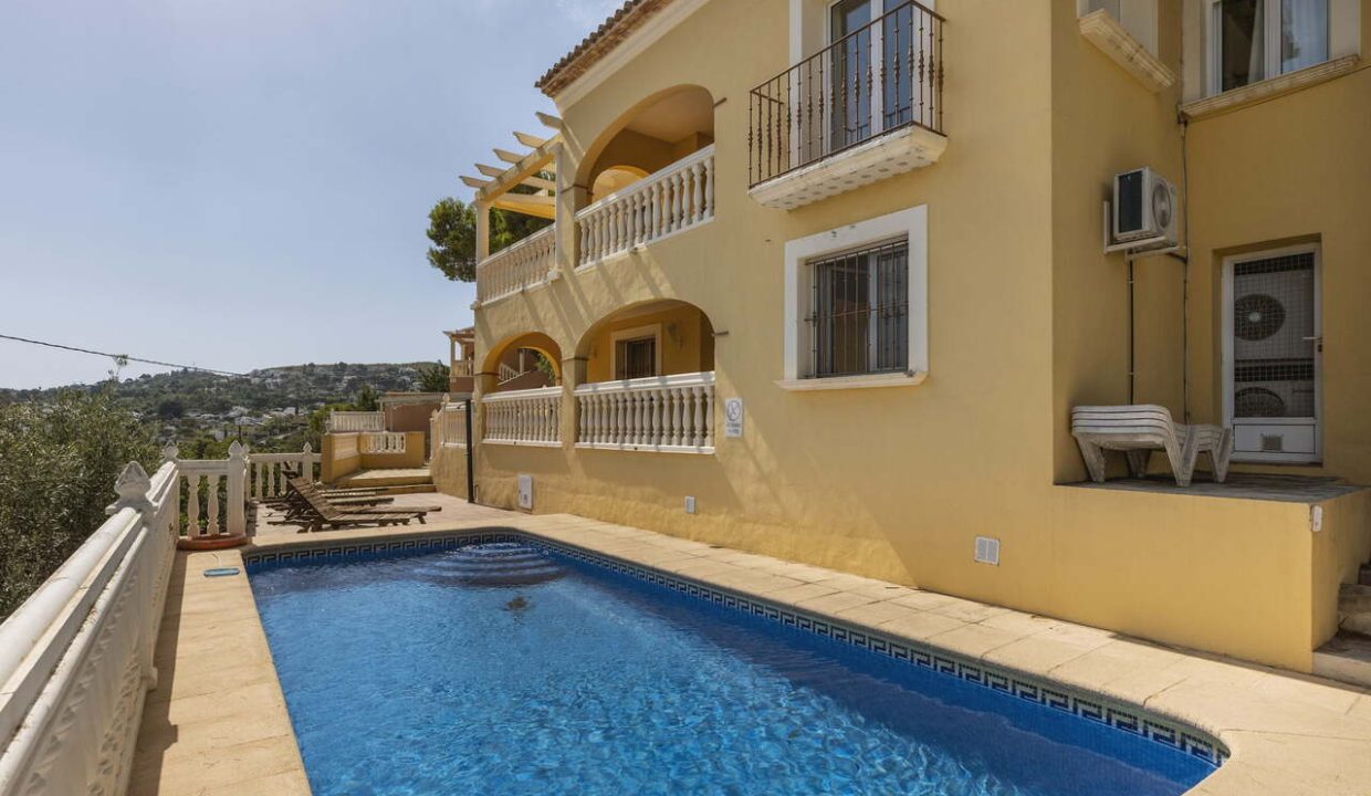 villa-in-javea-2-large