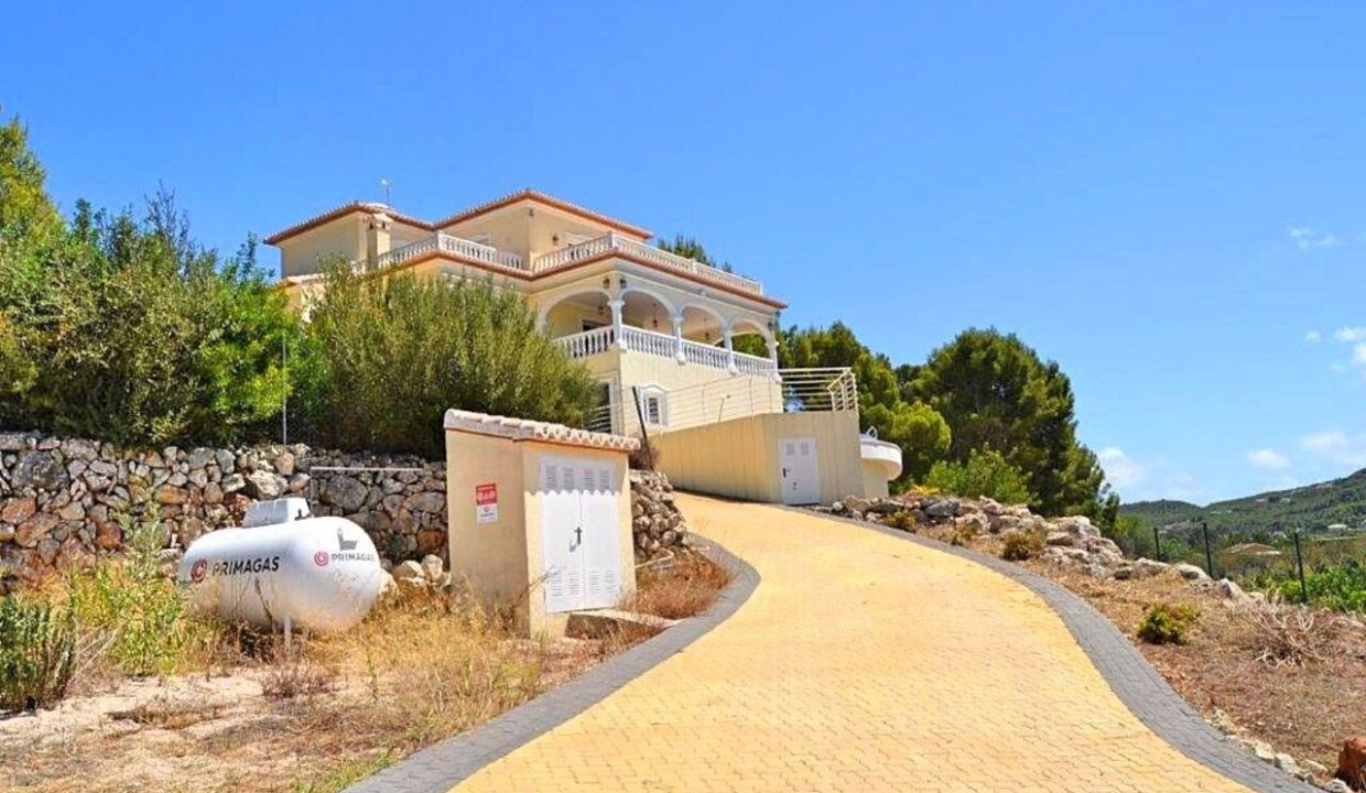 villa-in-javea-2-large