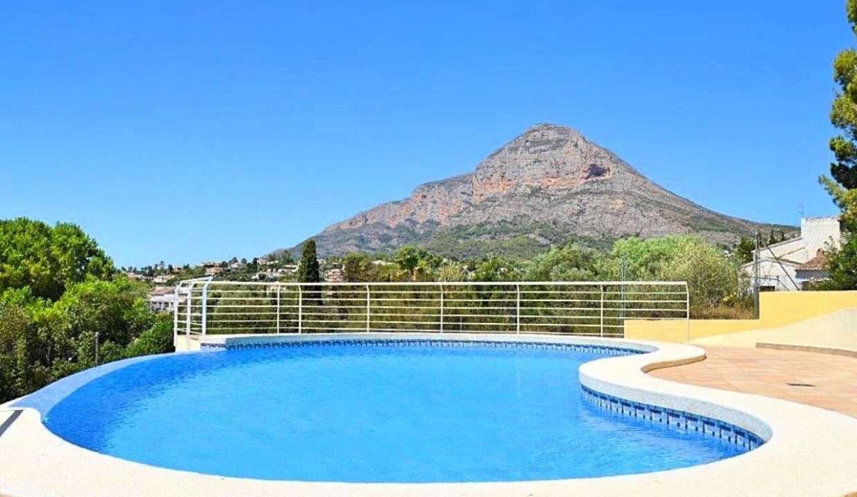 villa-in-javea-4-large