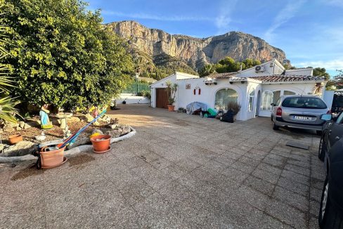 villa-in-javea-4-large