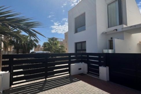 76243-villa-for-sale-in-lomas-de-cabo-roig-17680310-large