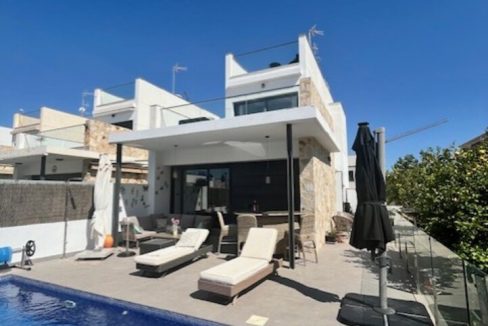 76243-villa-for-sale-in-lomas-de-cabo-roig-17680334-large