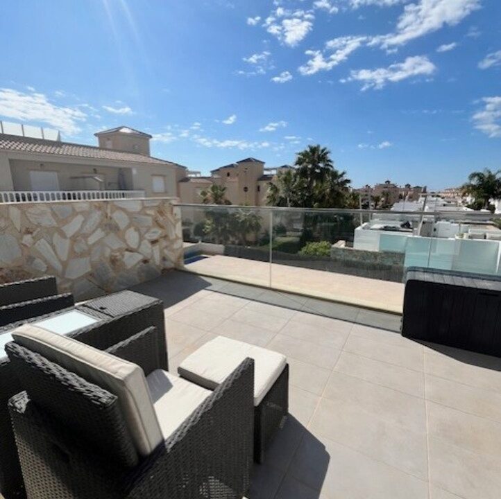 76243-villa-for-sale-in-lomas-de-cabo-roig-17680351-large