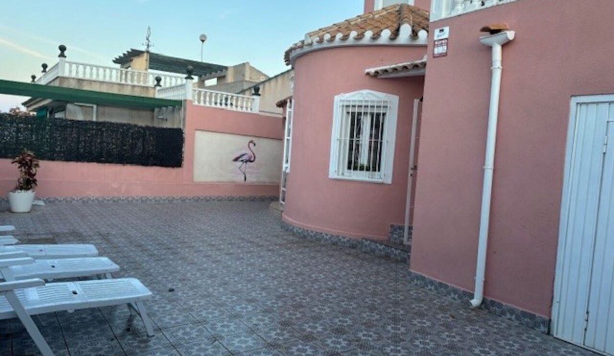 88718-villa-for-sale-in-playa-flamenca-2342814-large