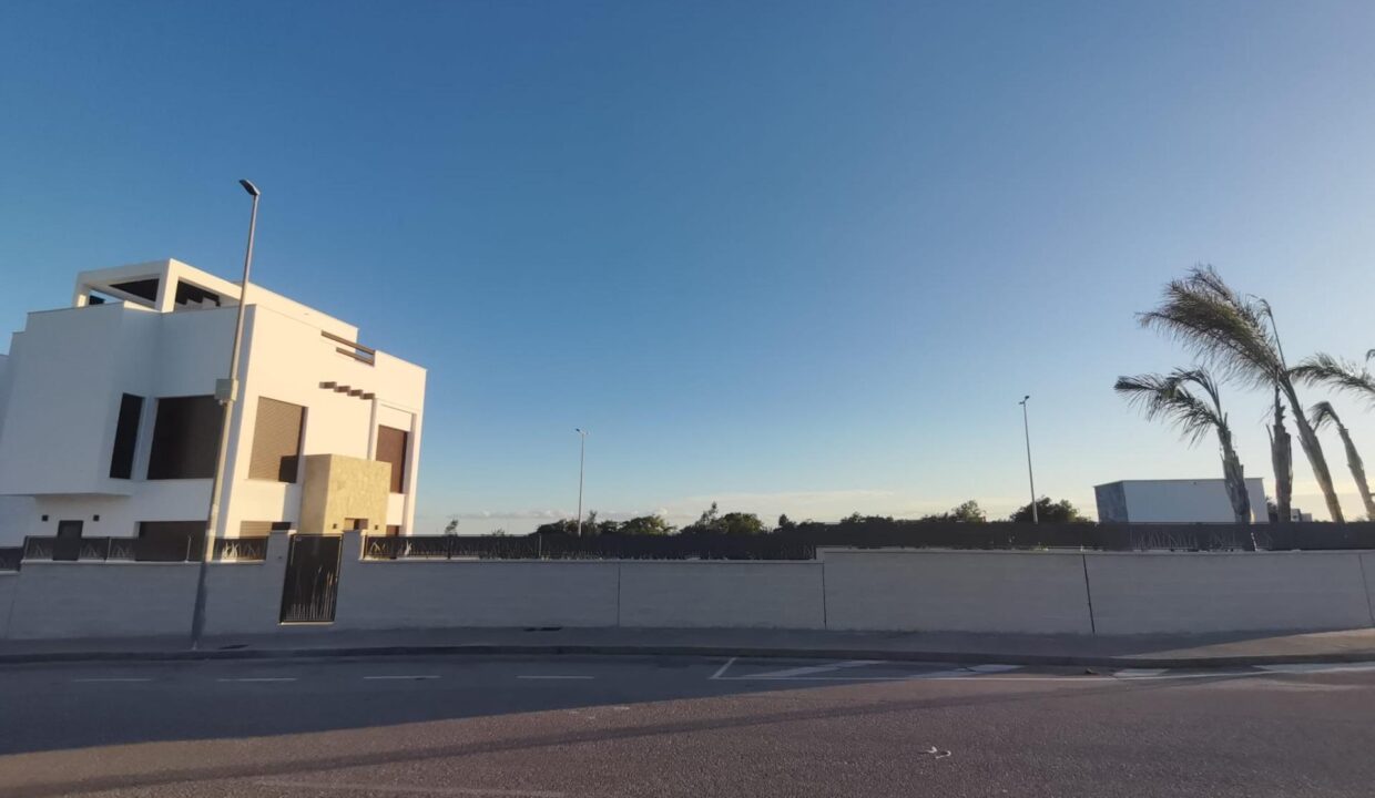 16-47